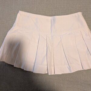 Tennis skirt/Zara white pleated skort